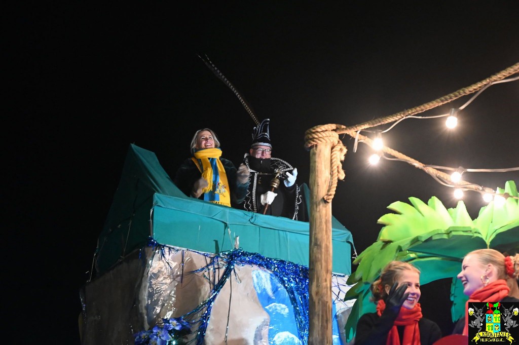 ../Images/Verlichte optocht Noordwijk 2026 020.jpg